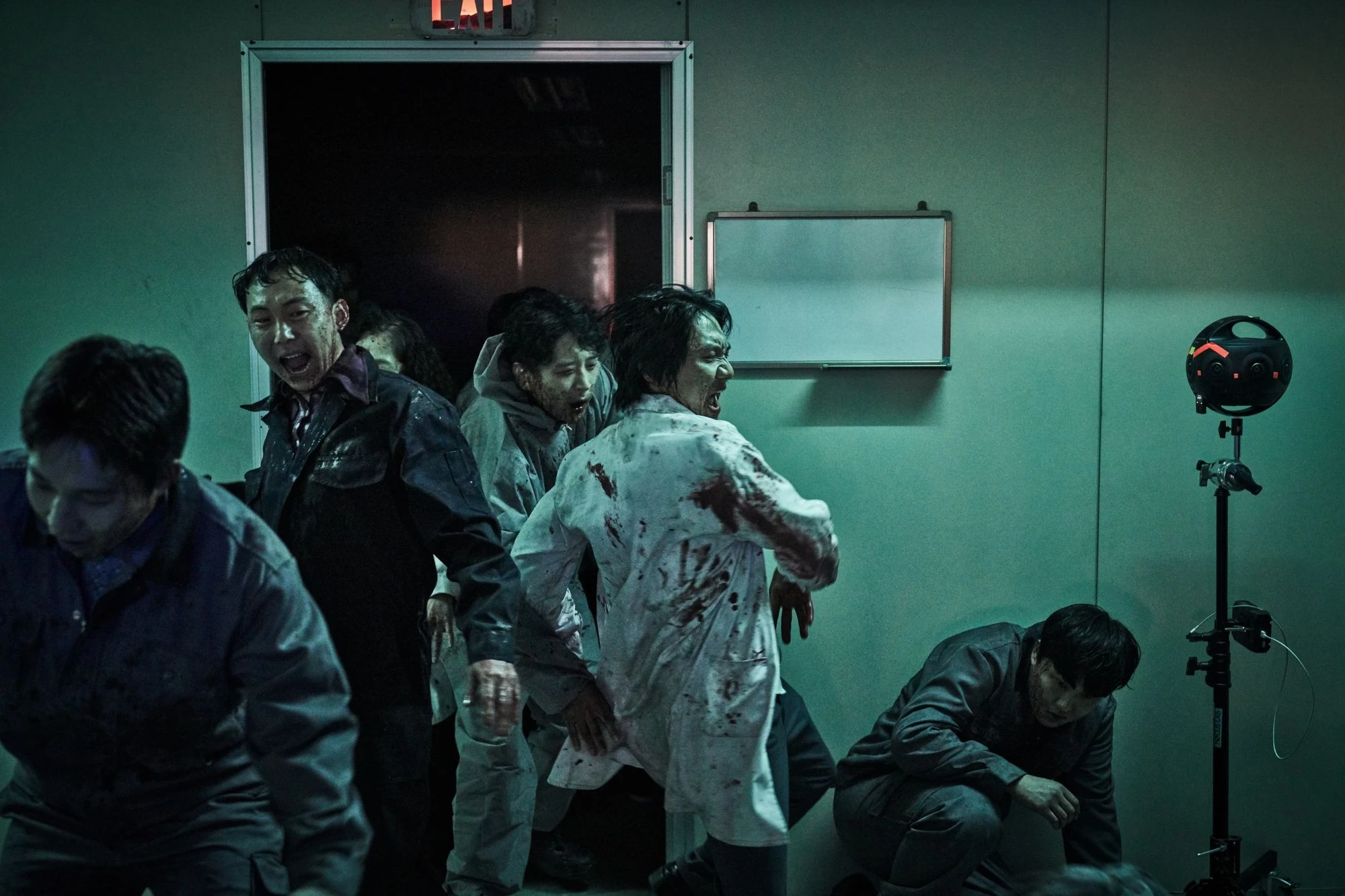 Красные глаза