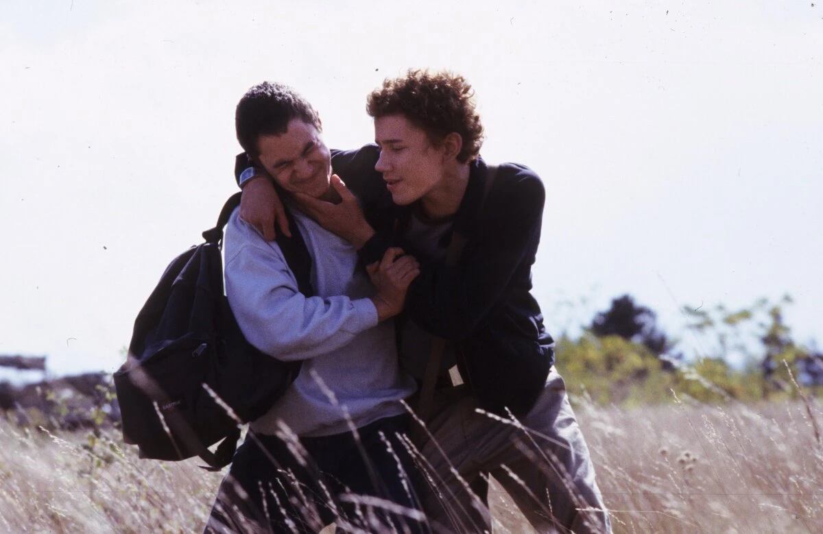 Наперекосяк