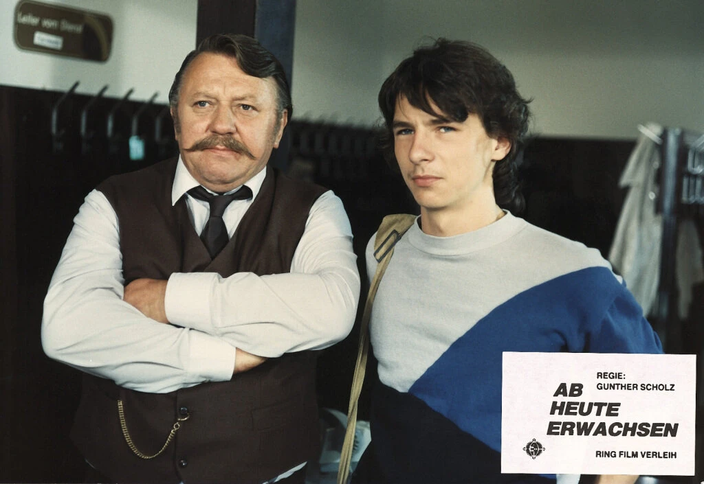 С сегодняшнего дня — взрослый!