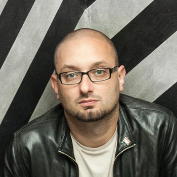 Александр Вартанов