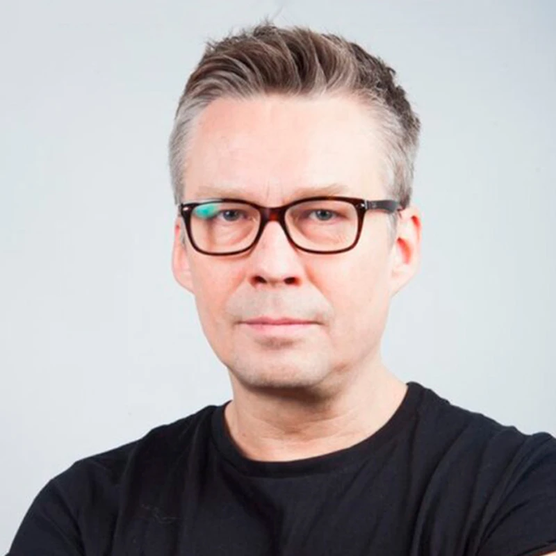 Константин Михайлов