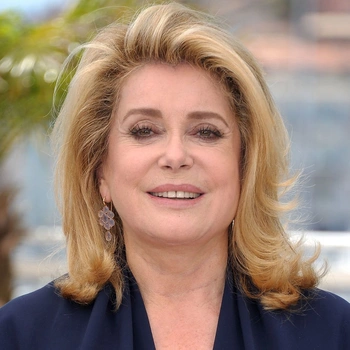 Катрин Денев