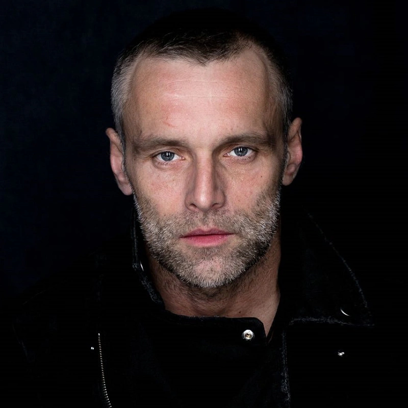 Дмитрий Лавров