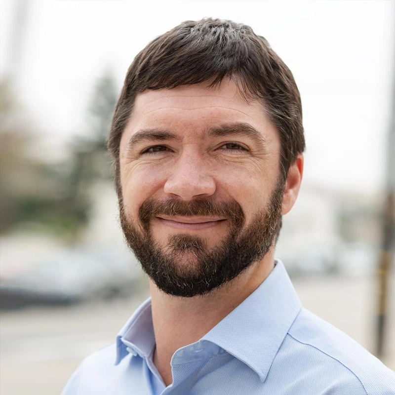 Уорнер Дэвис