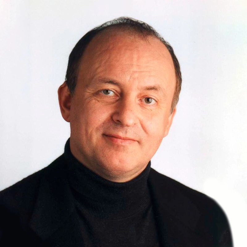 Александр Раскатов