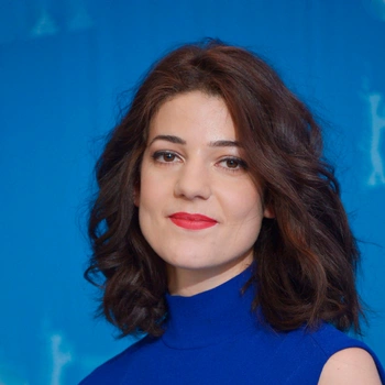 Эстер Гаррель