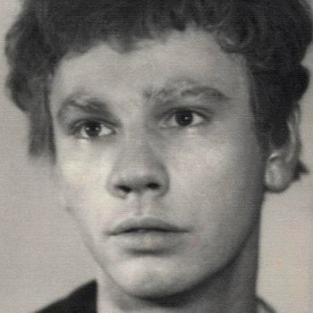 Лев Шабарин