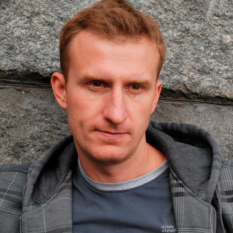 Александр Новик