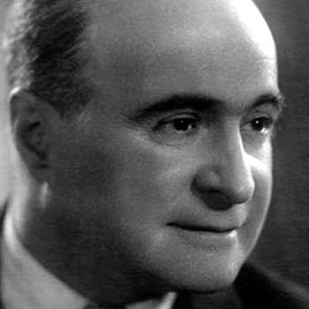 Лев Атаманов