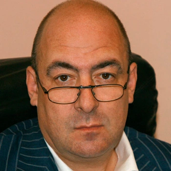 Андрей Лукьянов