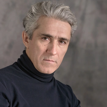 Виктор Пипа