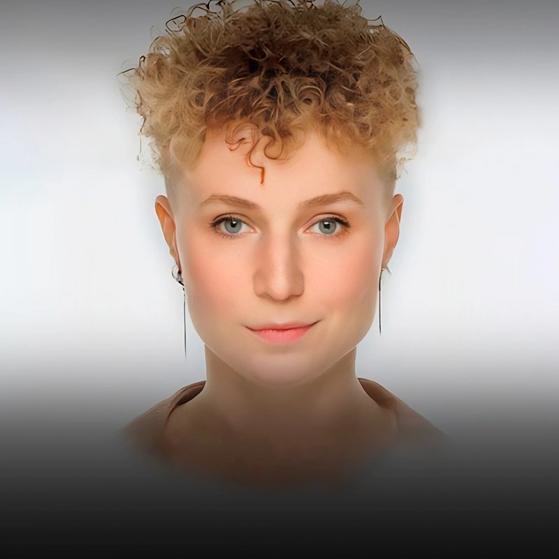 Елена-Александра Авдонина