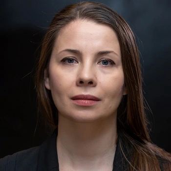 Анна Геллер