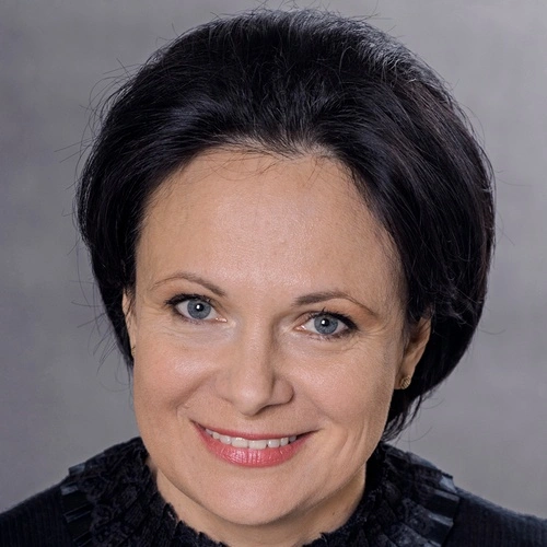 Алиса Богарт