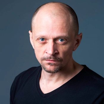 Дмитрий Гусев