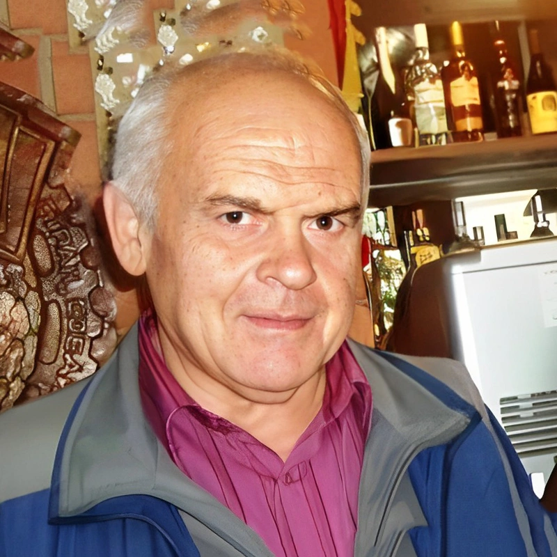 Геннадий Худяков
