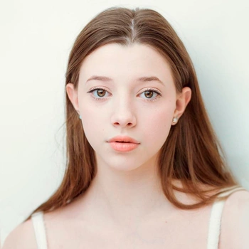 Полина Гухман