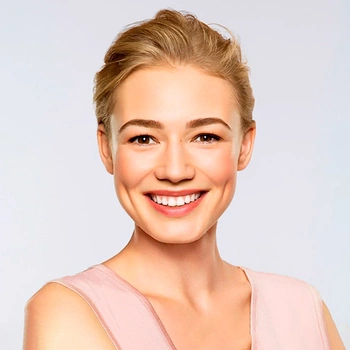 Оксана Акиньшина