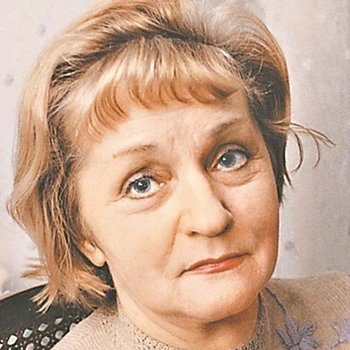 Клара Румянова