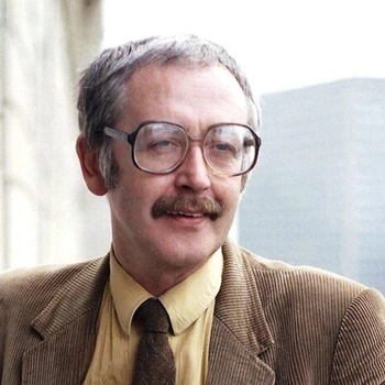 Василий Ливанов