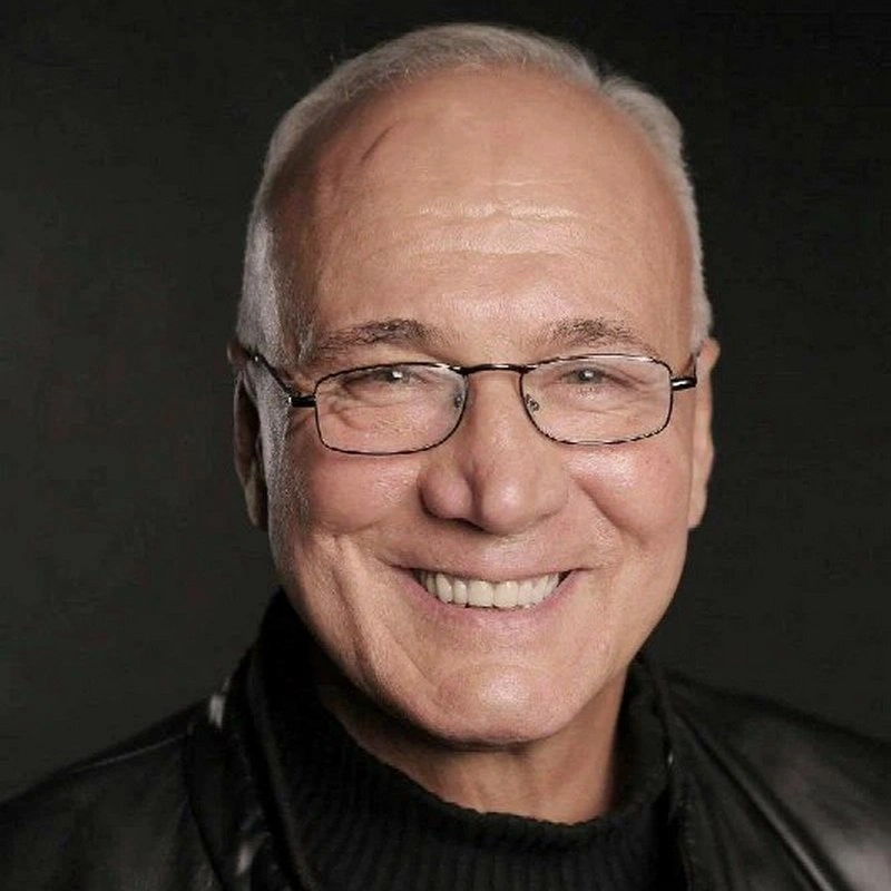 Андрей Олиференко