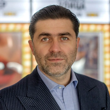 Артур Джанибекян