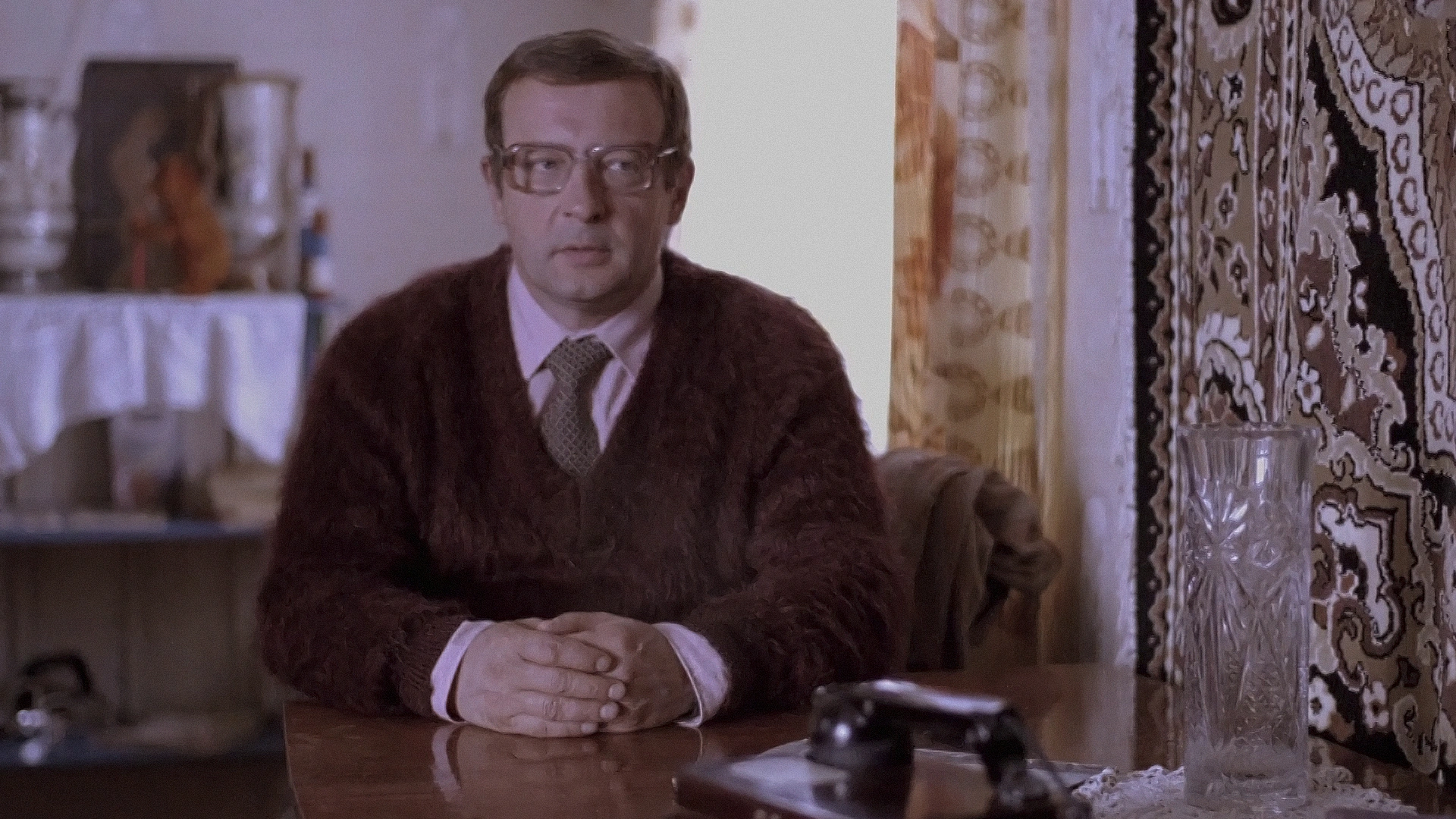 Смотреть «Груз 200» в хорошем качестве онлайн на сайте PREMIER.ONE