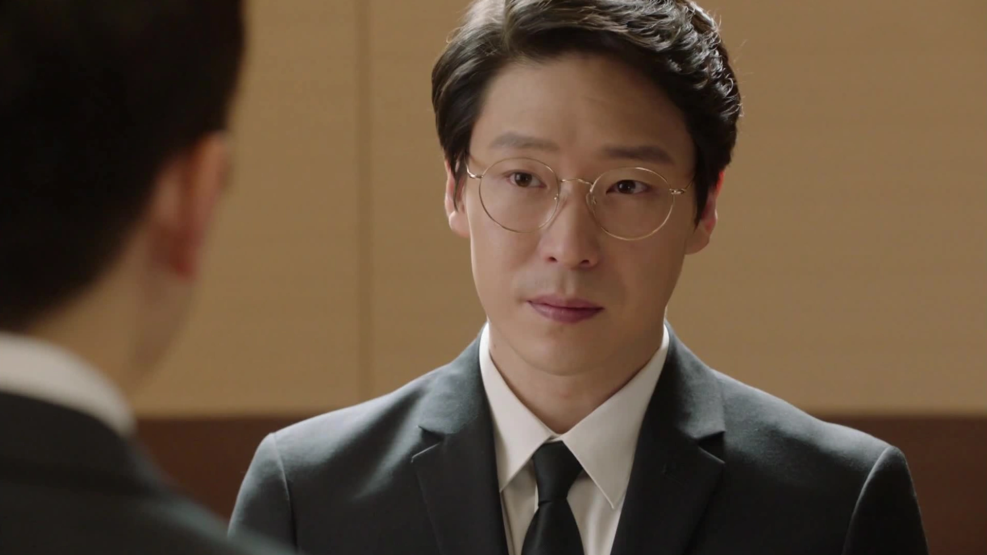 Подсудимый 1 2 3. Тэсу подсудимый дорама. Подсудимый 2017 корея. Подсудимый 1 2 3. Подсудимый 1 2 3.