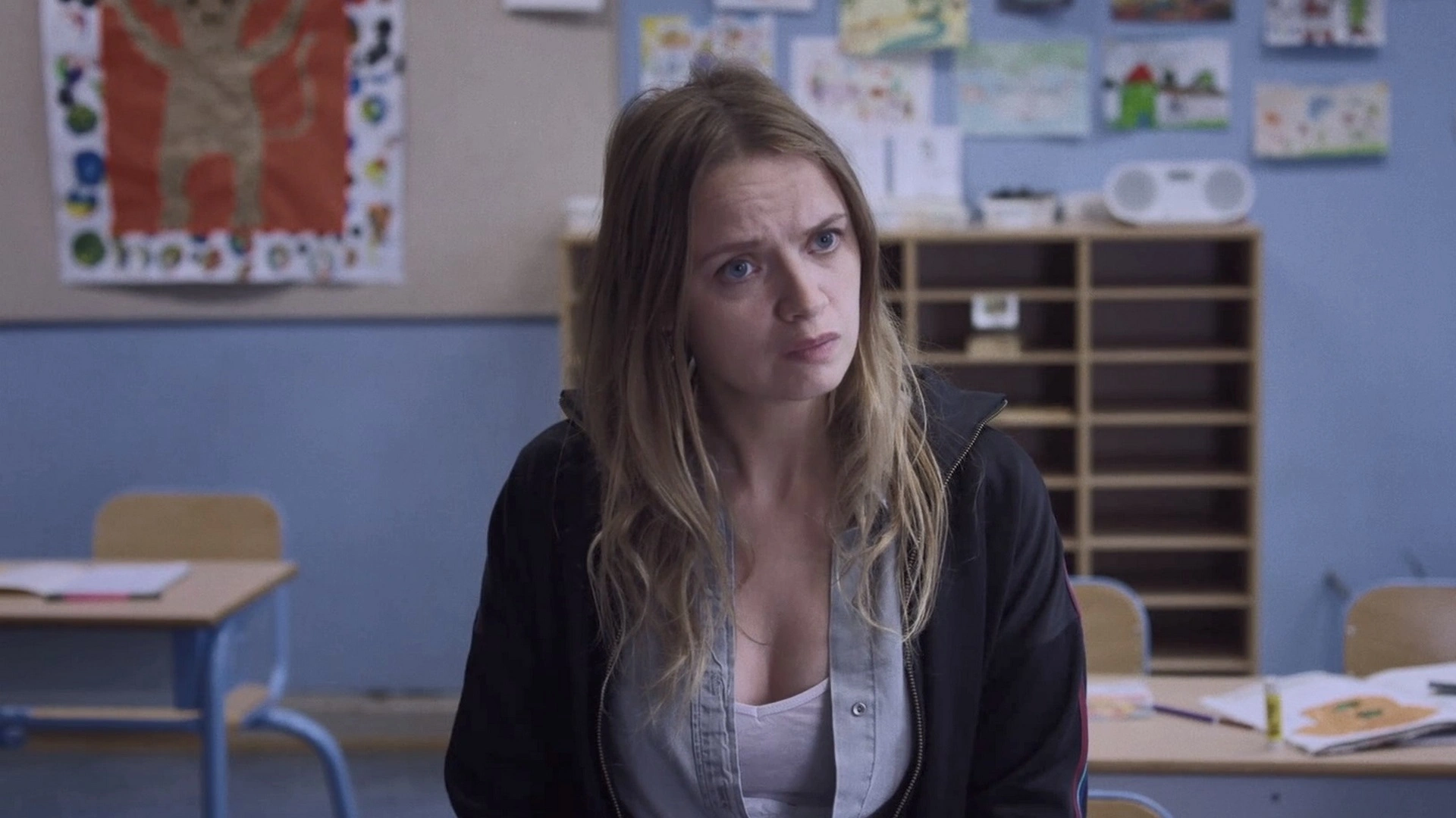 исчезновение (2019) (disappearance). тревожное исчезновение 2019. короткометражный фильм где твой шарфик. тревожное исчезновение 2019. это неважно короткометражный фильм.