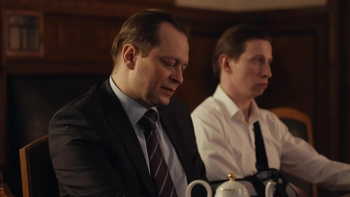 Смотреть сериал Домашний арест 1 сезон в хорошем качестве онлайн на сайте PREMIE