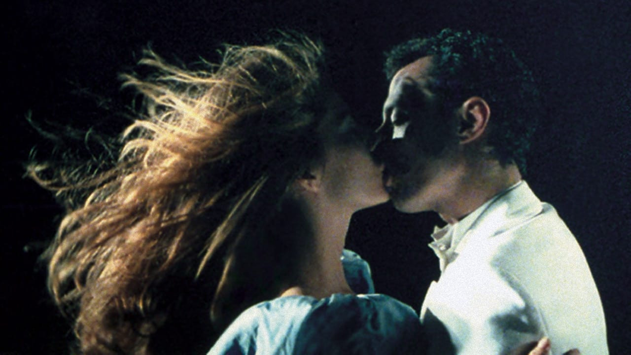 Поцелуй 2348/72