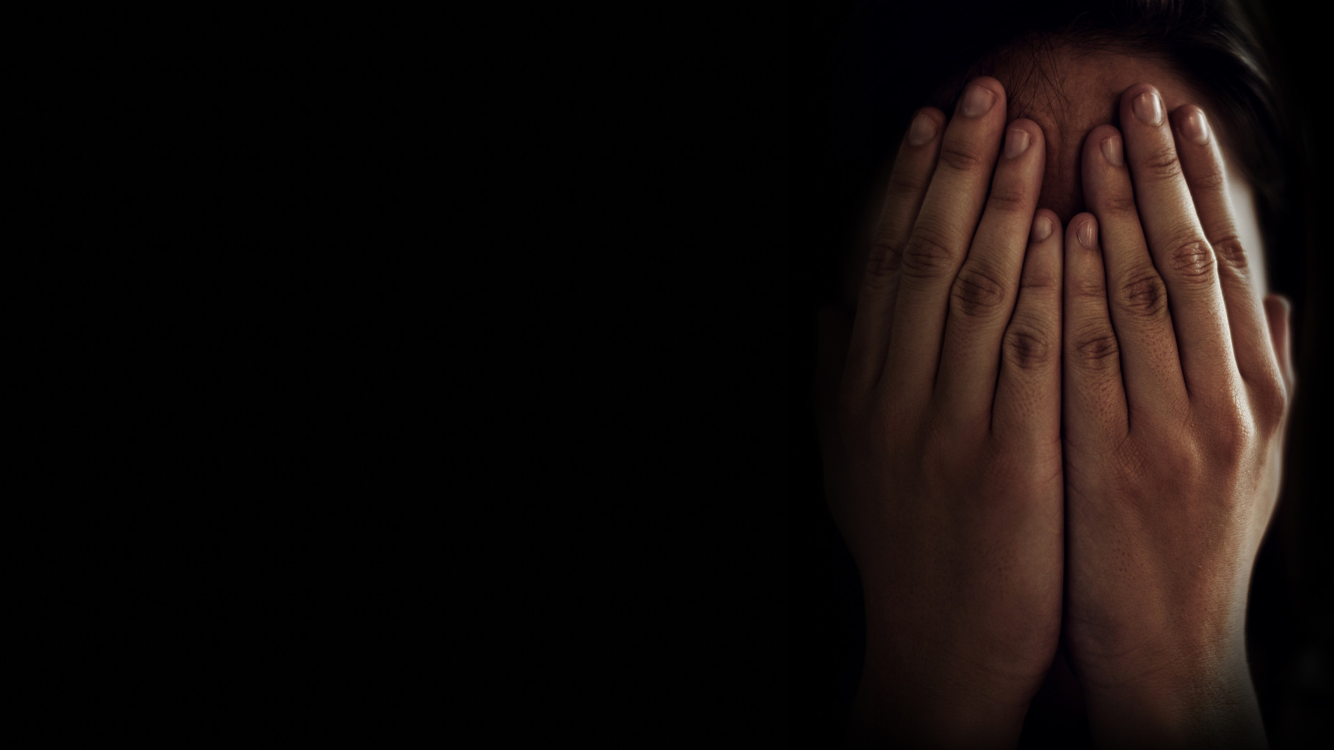 Выжившая (2023)