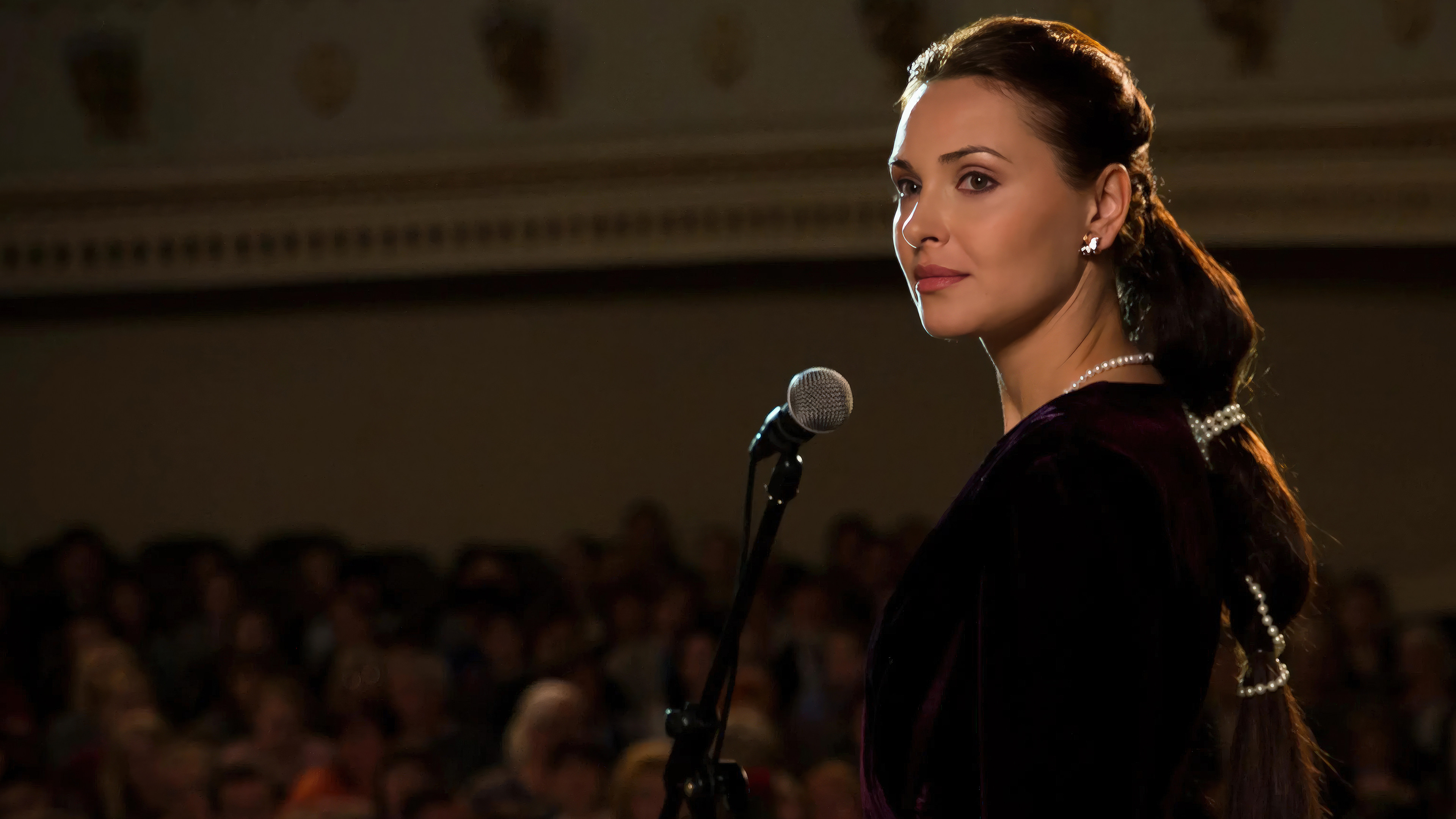 Она не могла иначе