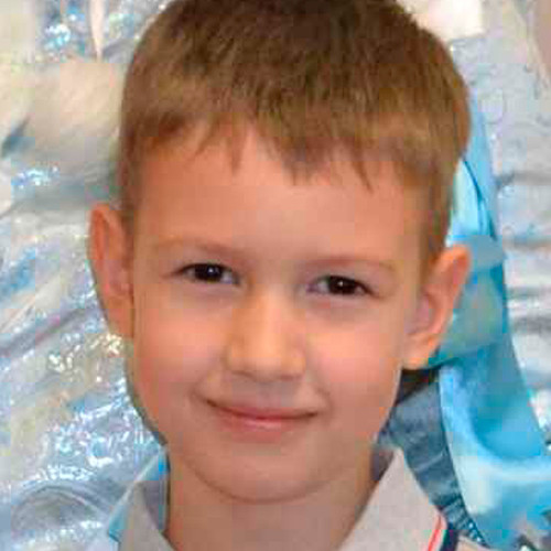 Денис Логинов