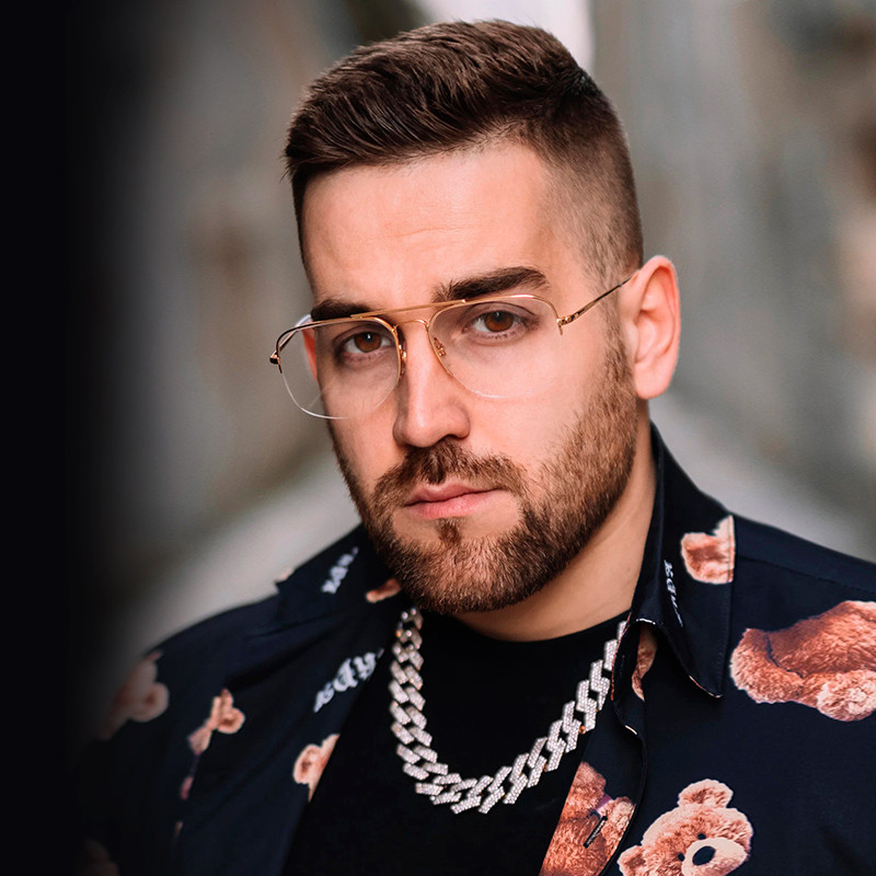 Артем Кухтеев