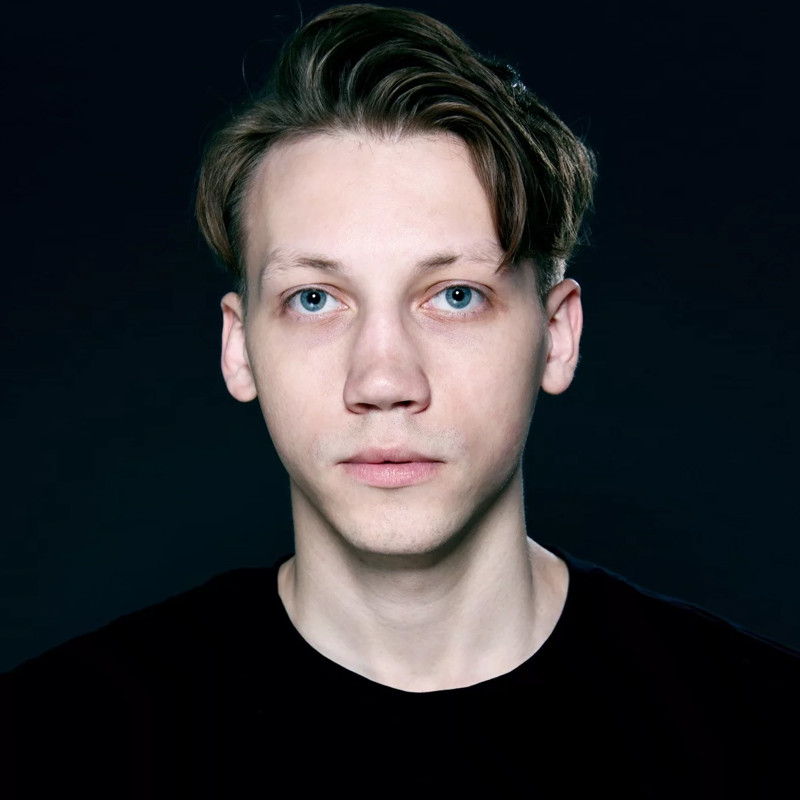 Александр Кузнецов