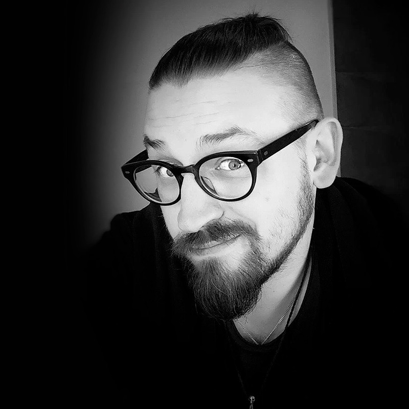 Павел Усачев