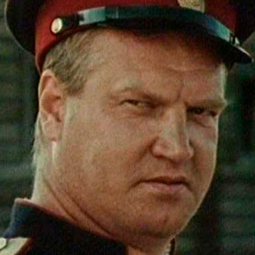 Виктор Степанов