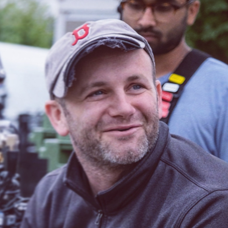 Джонатан Холл