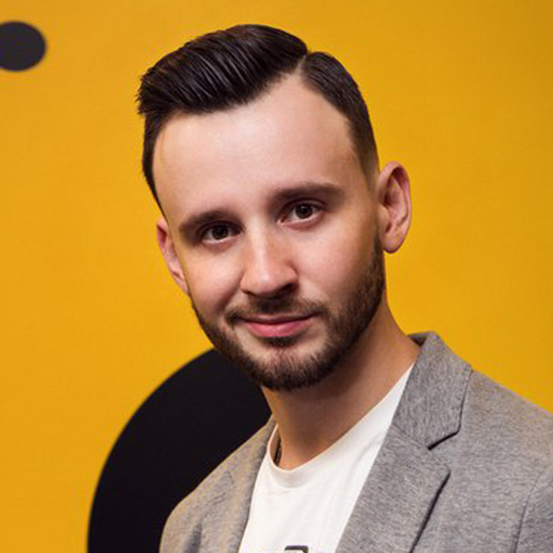 Максим Студеновский