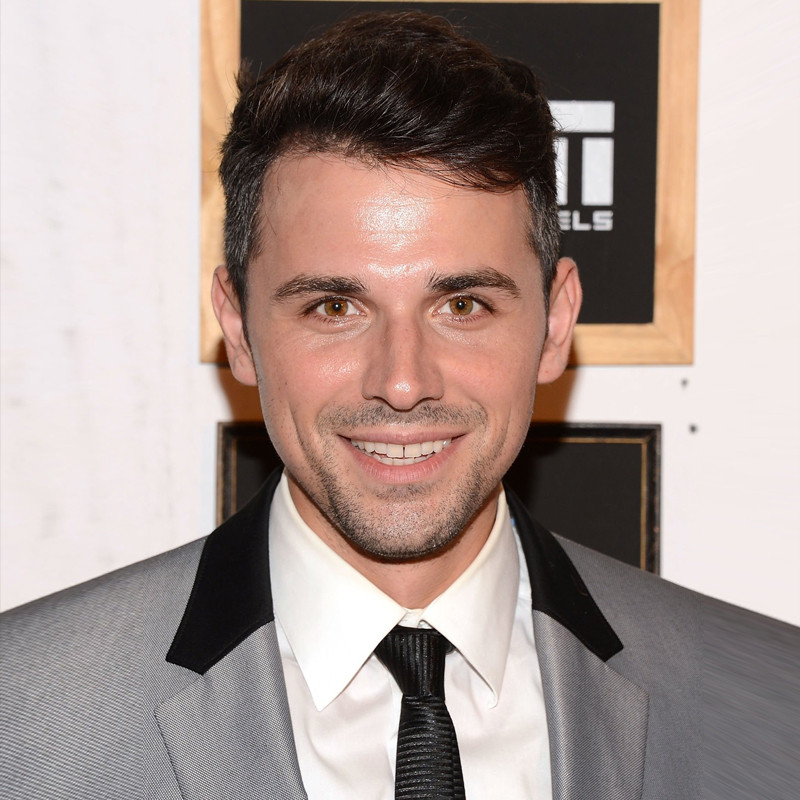 Саша Андреев