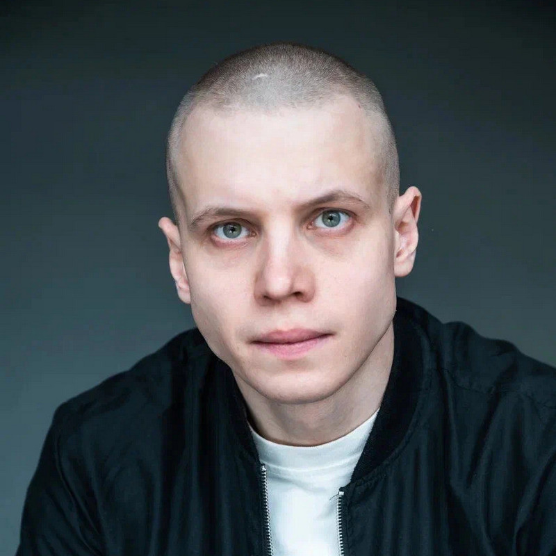 Антон Артемьев