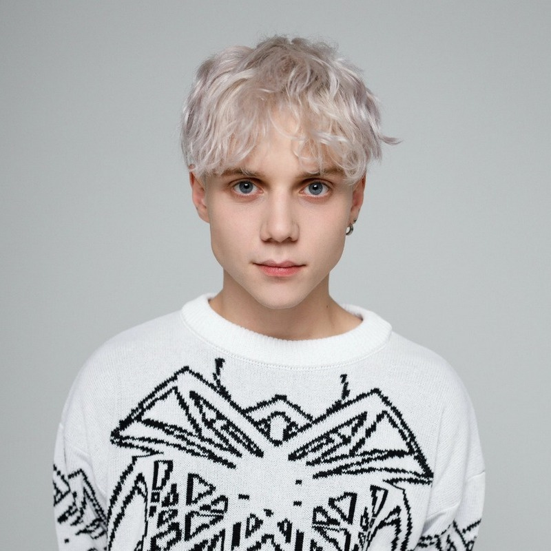 Ваня Дмитриенко