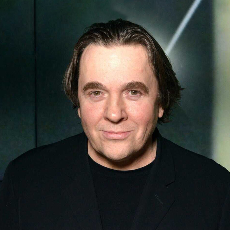 Константин Эрнст