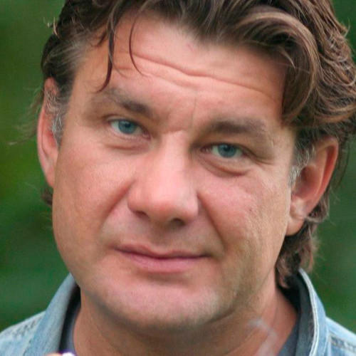 Олег Шапков