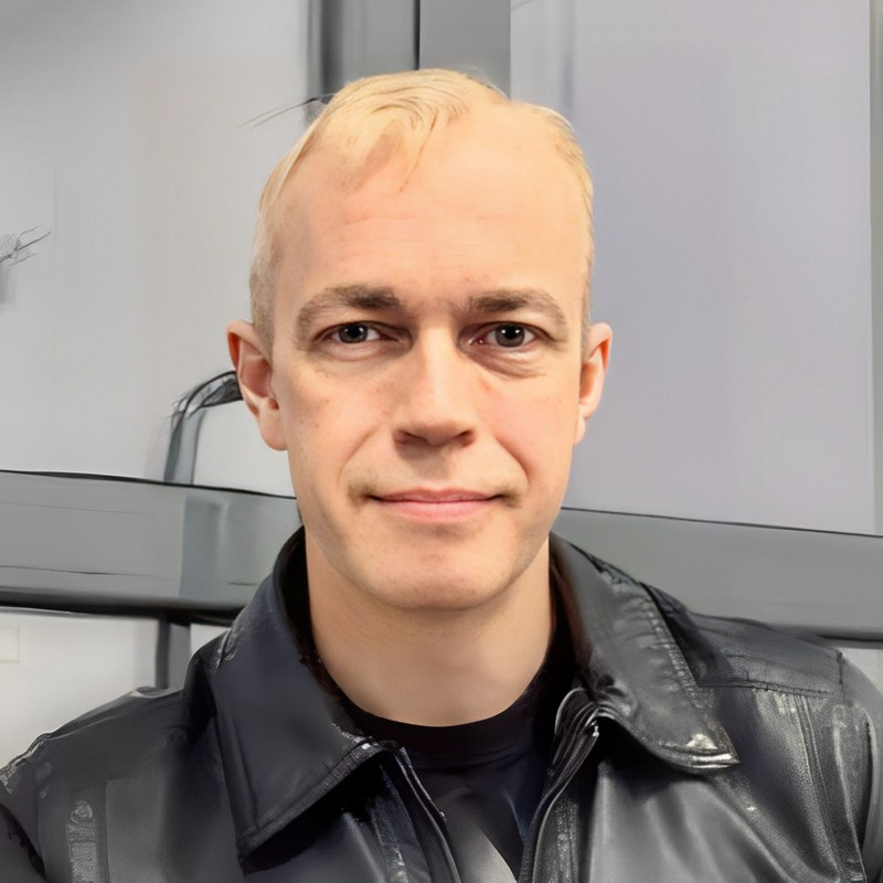 Александр Воронов