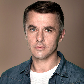 Игорь Петренко