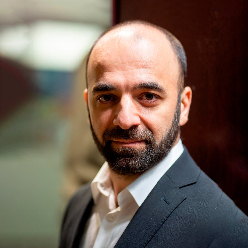 Гарик Петросян