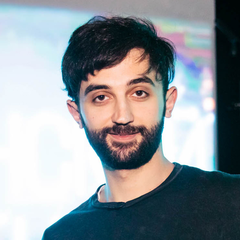 Рустам Саидахмедов