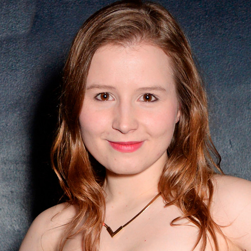 Ребекка Бенсон